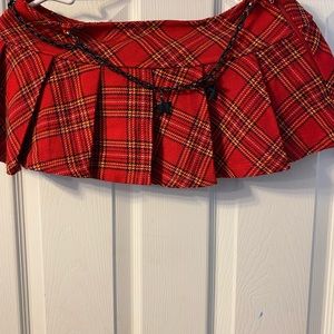 Leg avenue mini skirt